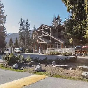 Station touristique Riverside, Whistler