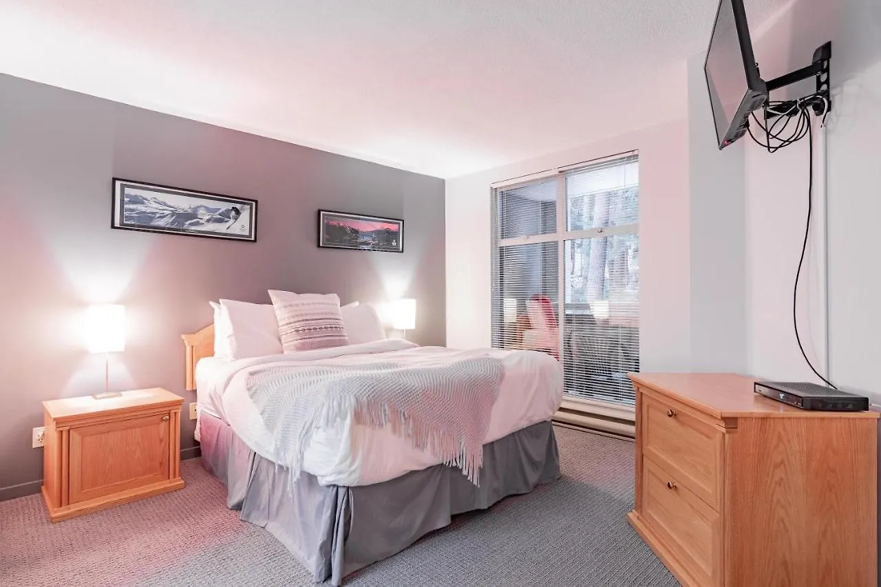 Woodrun By Outpost Whistler Villa 0*,  Canada